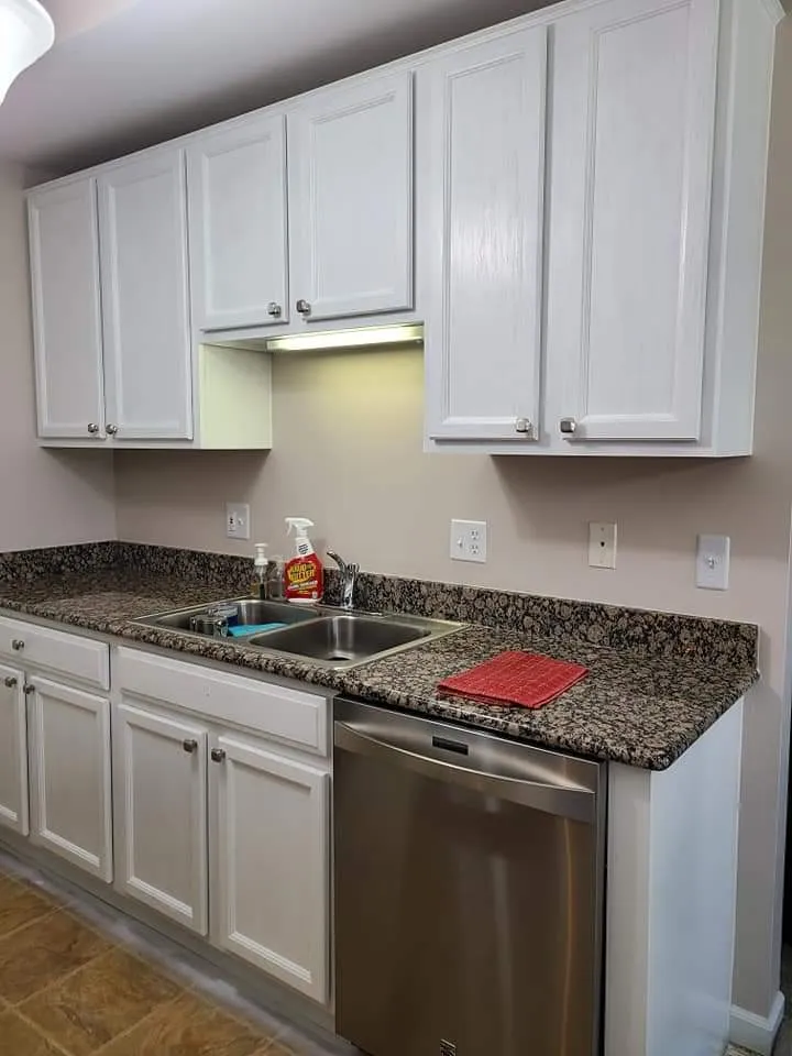 White Kitchen Cabinets painted by Dlux Painting
